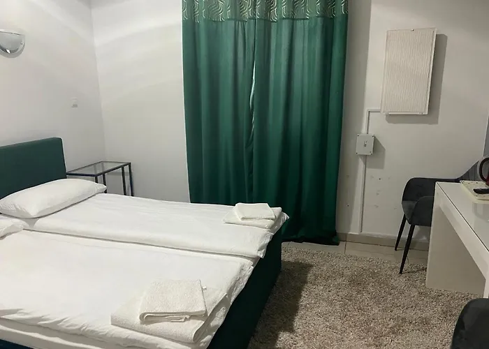 Zolta Walizka Gosciniec Pensjonat 3*